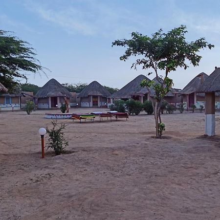Kutir Craft Village Resort Bherandiāla Eksteriør billede