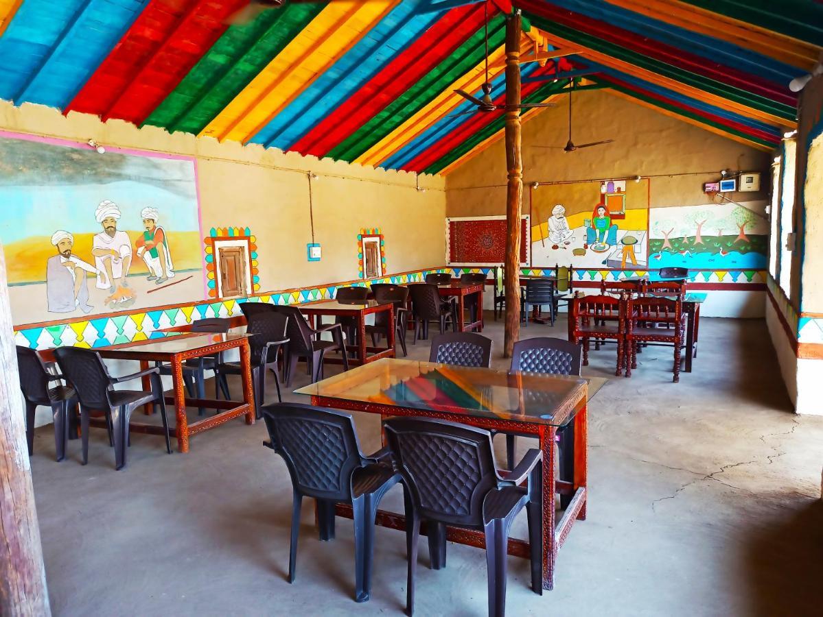 Kutir Craft Village Resort Bherandiāla Eksteriør billede