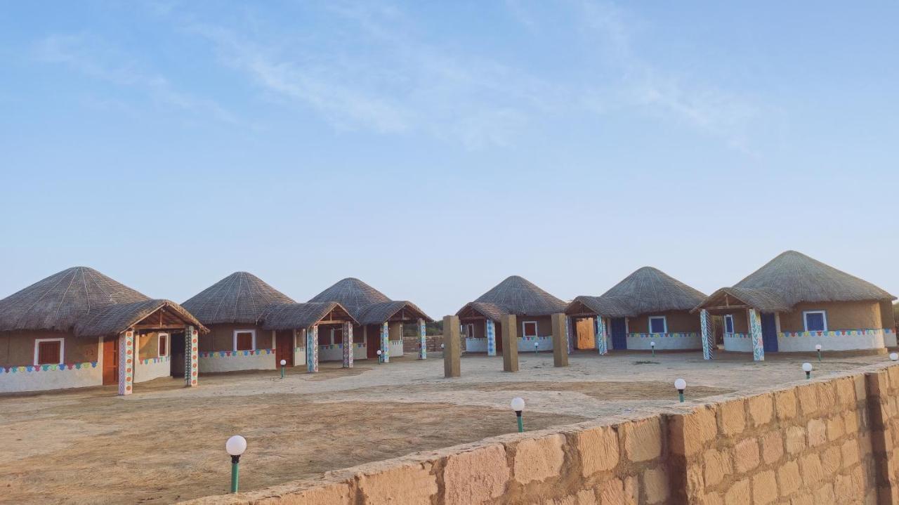 Kutir Craft Village Resort Bherandiāla Eksteriør billede