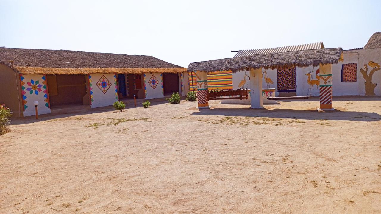 Kutir Craft Village Resort Bherandiāla Eksteriør billede
