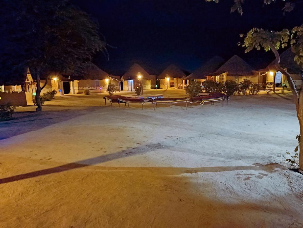 Kutir Craft Village Resort Bherandiāla Eksteriør billede