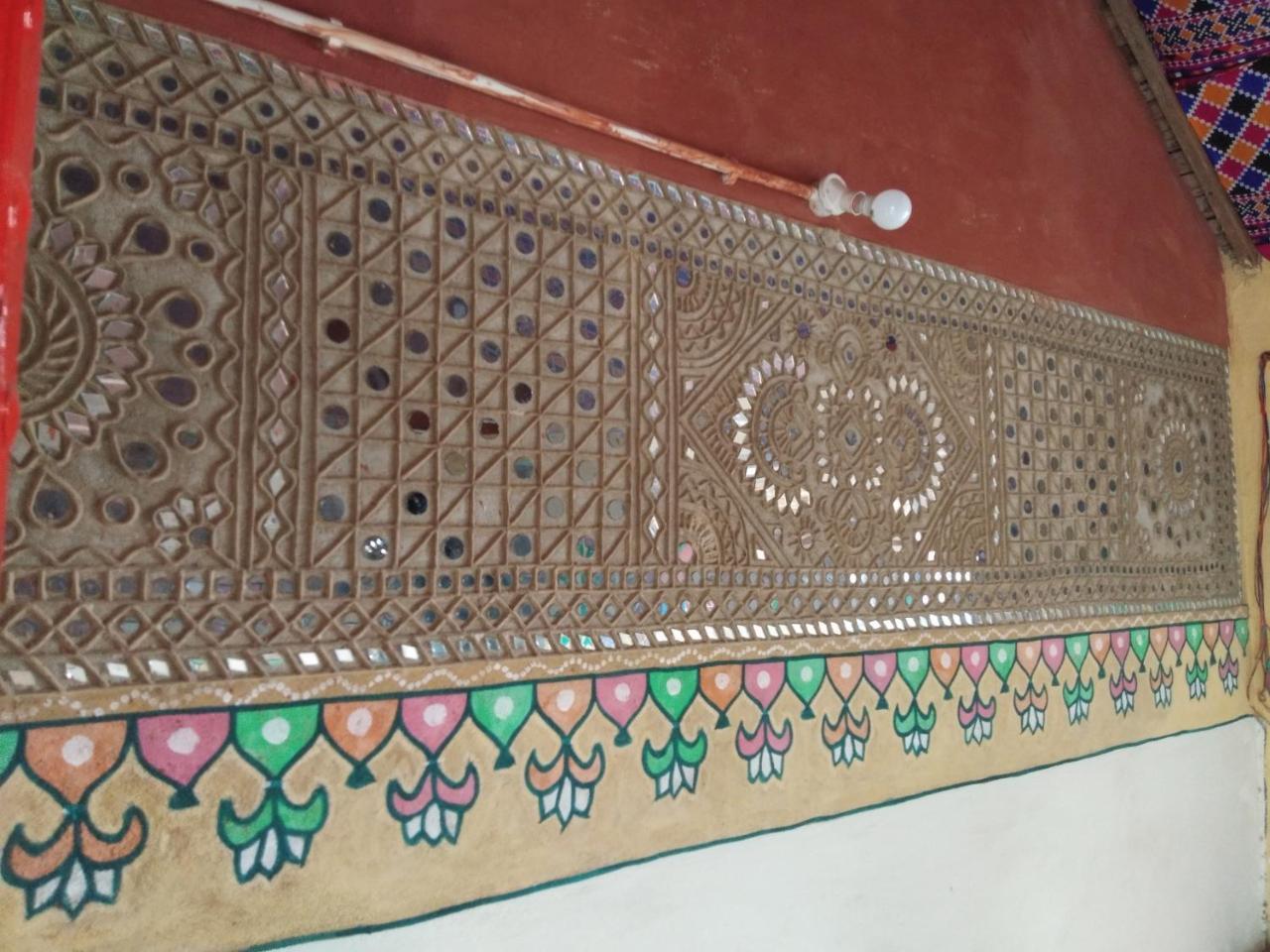 Kutir Craft Village Resort Bherandiāla Eksteriør billede